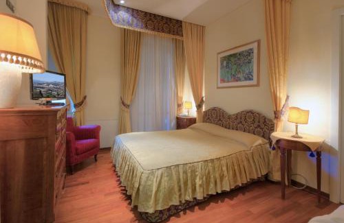 San Lorenzo in Campo Hotel | Hotel Giardino