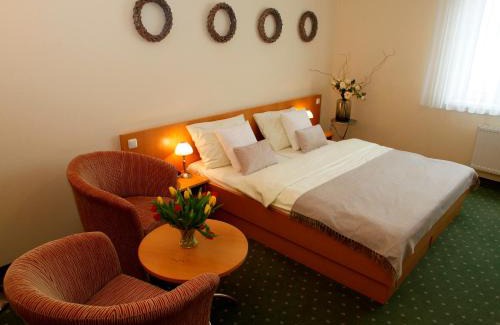 Großpetersdorf Hotel | Hotel GIP