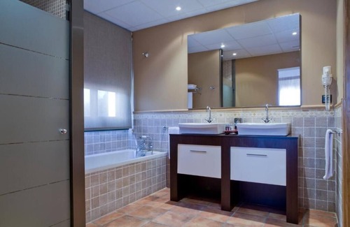 Vallromanes Hotel | Hotel Golden Barcelona