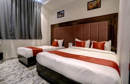 Girgaon Hotel | Hotel Golden Palace Residency