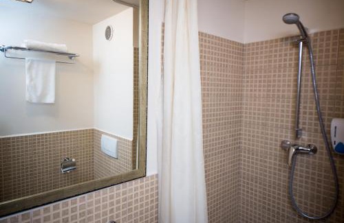 Sighetu Marmatiei Hotel | Hotel Gradina Morii