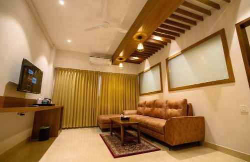 Changanacherry Hotel | Hotel Grand Ajantha