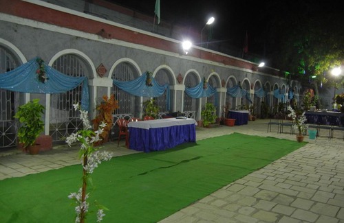 Khandwa Hotel | Hotel Grand Barrack