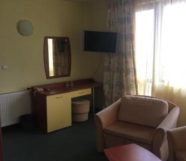 Samokov Hotel | Hotel Grand