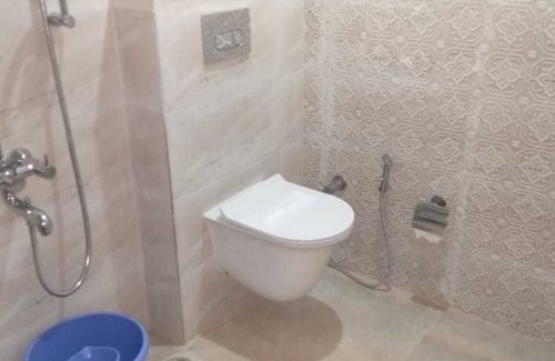 Lansdowne Hotel | Hotel Grand Kailash