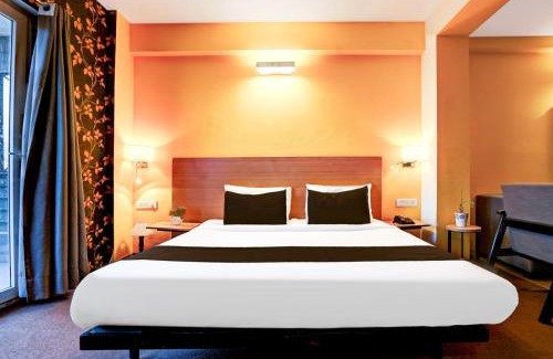 D6 Hotel | `Hotel Grand Lowsan