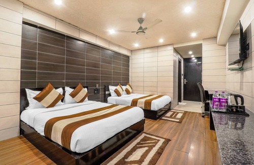 Mayapur Hotel | Hotel Grand Shiva