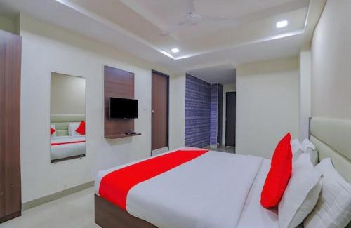 Navrangpura Hotel | Hotel Greenwood