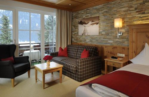Pettneu am Arlberg Hotel | Hotel Gridlon