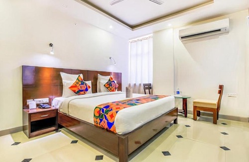 Adarsh Nagar Hotel | Hotel Heritage Heights