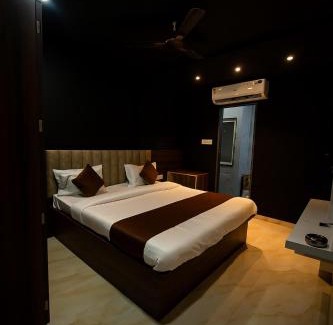 Rau House | Hotel HH View