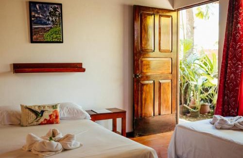 Junquillal Bed & Breakfast | Hotel Hibiscus Cabina 4