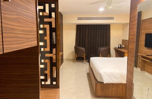 Burhanpur Hotel | HOTEL HIGH RISE REGENCY