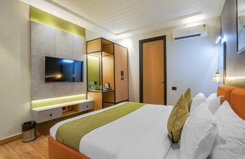 Kharar Hotel | Hotel Highway Greens Near VR Punjab Mall Airport Road Mohali Chandigarh