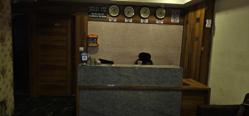 Vadodara Hotel | Hotel Hill View