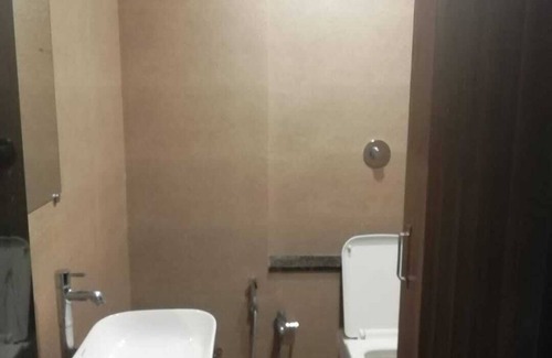Nala Sopara Hotel | HOTEL HILL VIEW