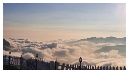 Sigri Village Hotel | Hotel Hima-Aksh cottages In Sigri