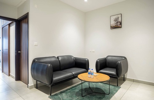 Anchal Hotel | Hotel Hybiz by Darshan