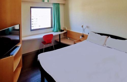 Leiria Hotel | Hotel ibis Leiria Fatima
