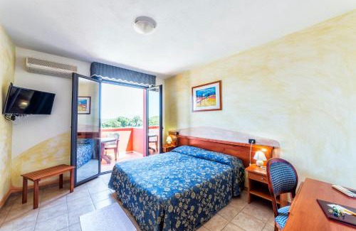 Nuchis Hotel | Hotel Il Melograno