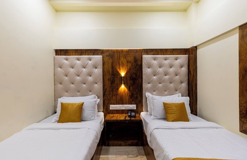 Grant Road Hotel | Hotel Imperial