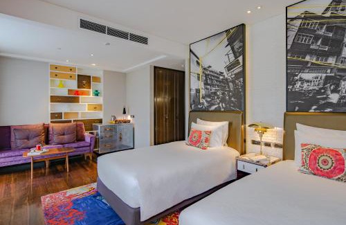 Ploenchit Hotel | Hotel Indigo Bangkok Wireless Road by IHG