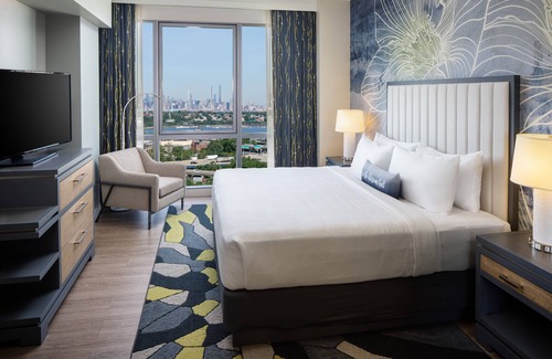 Flushing Chinatown Hotel | Hotel Indigo Flushing - LaGuardia by IHG