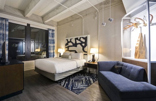 Crossroads Arts District Hotel | Hotel Indigo Kansas City - The Crossroads by IHG