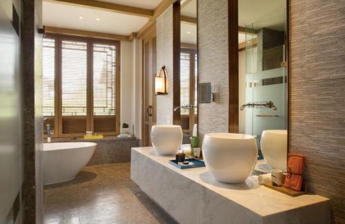 Dayan Old Town Resort | Hotel Indigo Lijiang Ancient Town by IHG