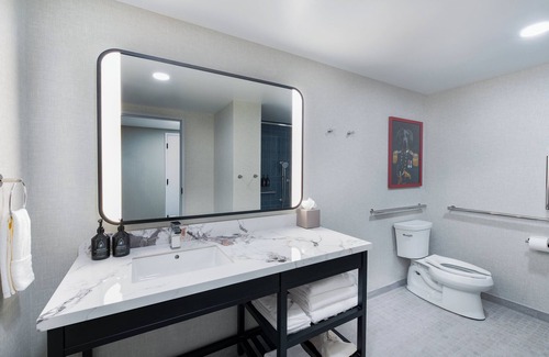 West Chester Hotel | Hotel Indigo West Chester - Downtown by IHG