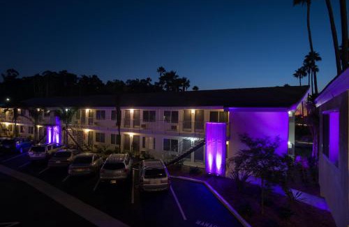 Mission Valley West Hotel | Hotel Iris - Mission Valley-San Diego Zoo-SeaWorld