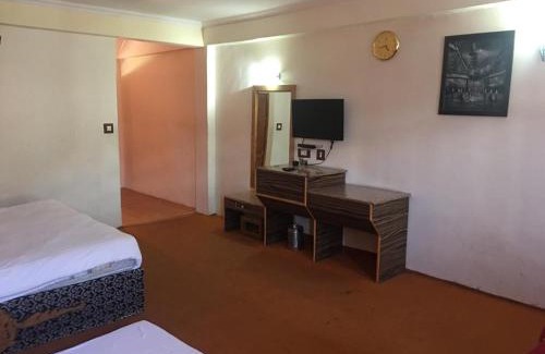 New Manali Hotel | Hotel Ishaan