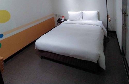 Pingzhen District Hotel | Hotel J Taoyuan