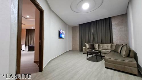 Meknes Hotel | Hotel Jaouharat Ismaili