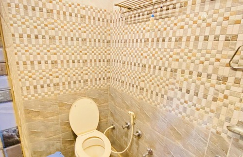 Paldi Hotel | Hotel Jasmine - Ahmadabad