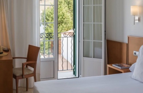 Minorca Hotel | Hotel Jeni & Restaurant