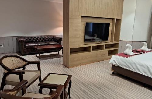 Bajoral Khurd Hotel | Hotel k11
