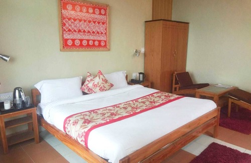Turkaura Hotel | Hotel Kaafal Cottage Ranikhet