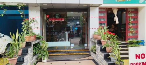 Barpeta Road Hotel | Hotel kabyashree