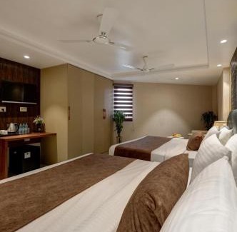 Aerocity Hotel | hotel kairav palace