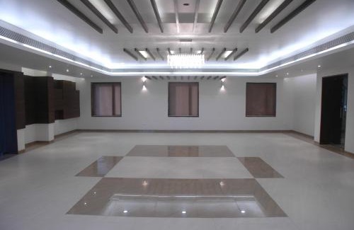 Bhat Hotel | Hotel Kanan