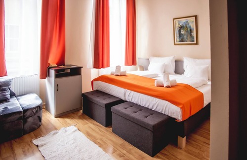 Kaposvar Hotel | Hotel Kapos