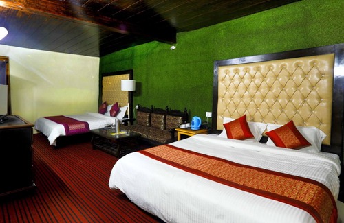 Kausani Hotel | Hotel Kausani Retreat