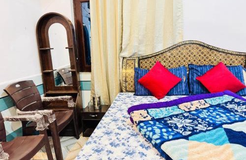 Gaurikund Hotel | Hotel Kedar Bliss Heaven inn