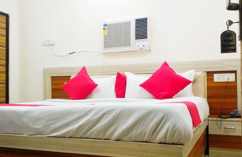 Ghaziabad Hotel | Hotel Keshav