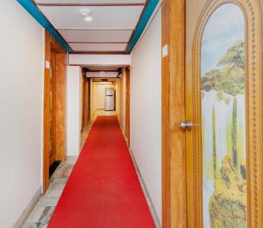Dongri Hotel | Hotel KGN Near CST Railway Station Mumbai and Haj House Mumbai Near Crawford Market Mumbai
