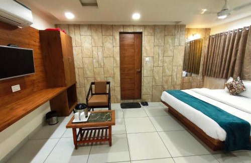 Ahmedabad City Centre Hotel | Hotel Kinara