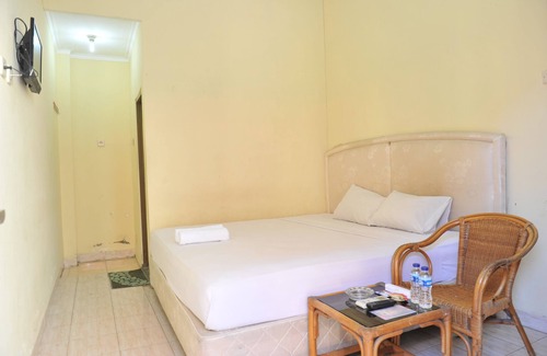 Wates Hotel | Hotel King's