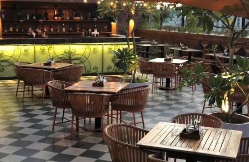 Raja Park Hotel | Hotel Kings Corner