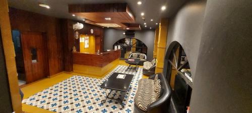 Raja Park Hotel | Hotel Kings Corner